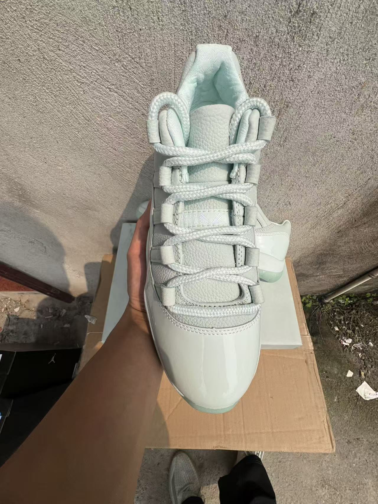 Jordan Retro 11 Low IGLOO