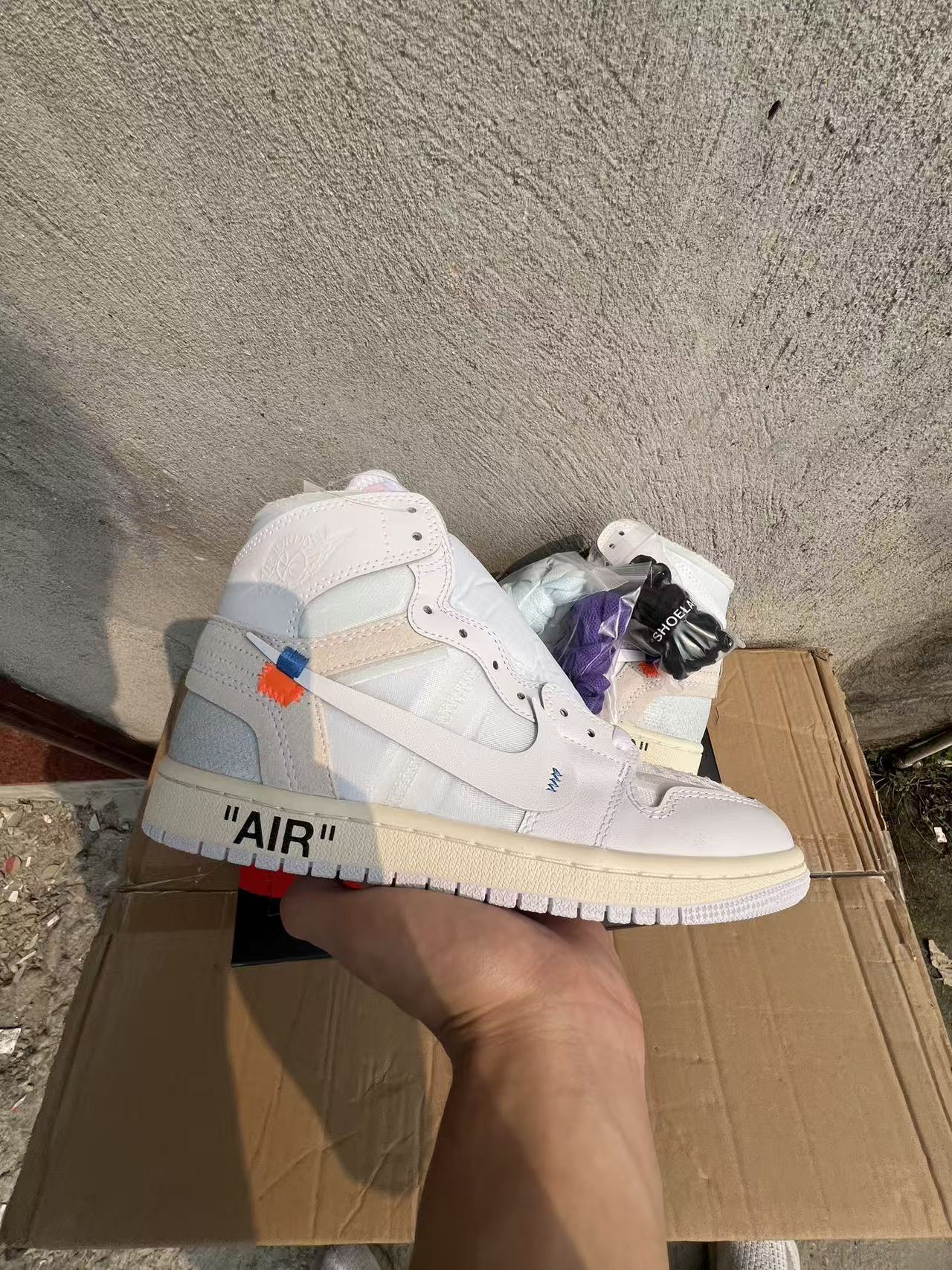 Off-White x Air Jordan 1 Alaska